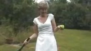 Принудени на уста на девојката