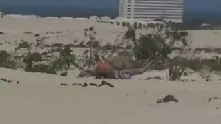 Се опушта со устите на девојките