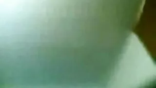 Белец се оженил со Тајланѓанка, а потоа случајно и го наебал малото бебе во дворот